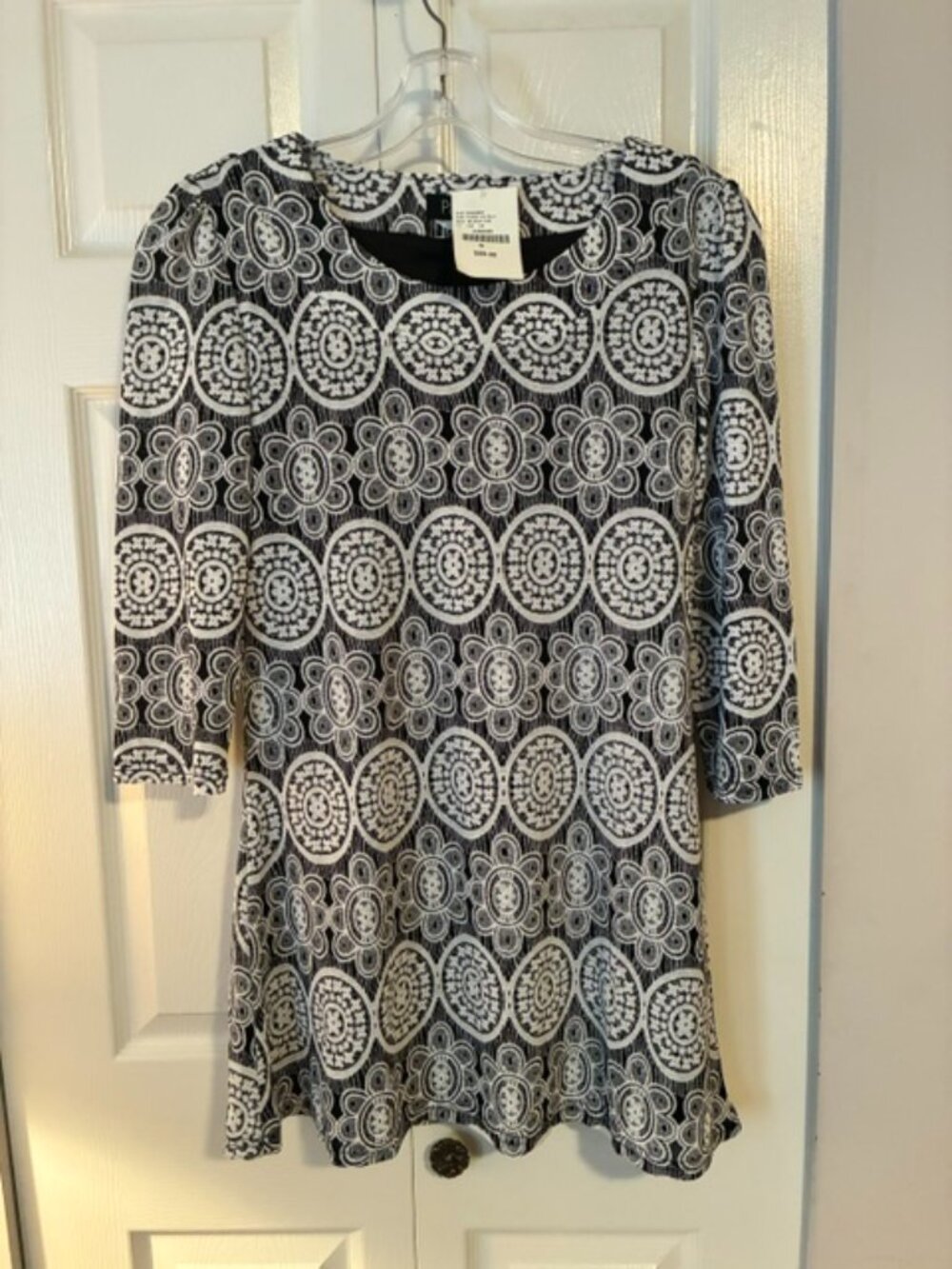 NWT Size S Papillon Suzanne's Black White Geometric Floral Lined Tunic Dress